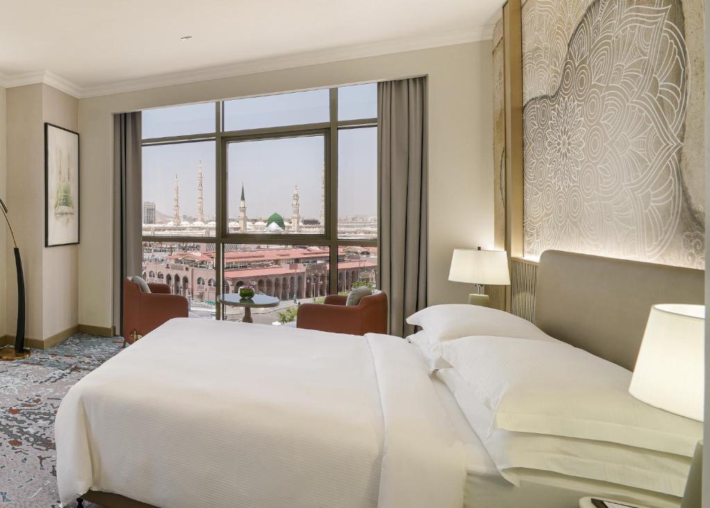 Rotana Al Manakha